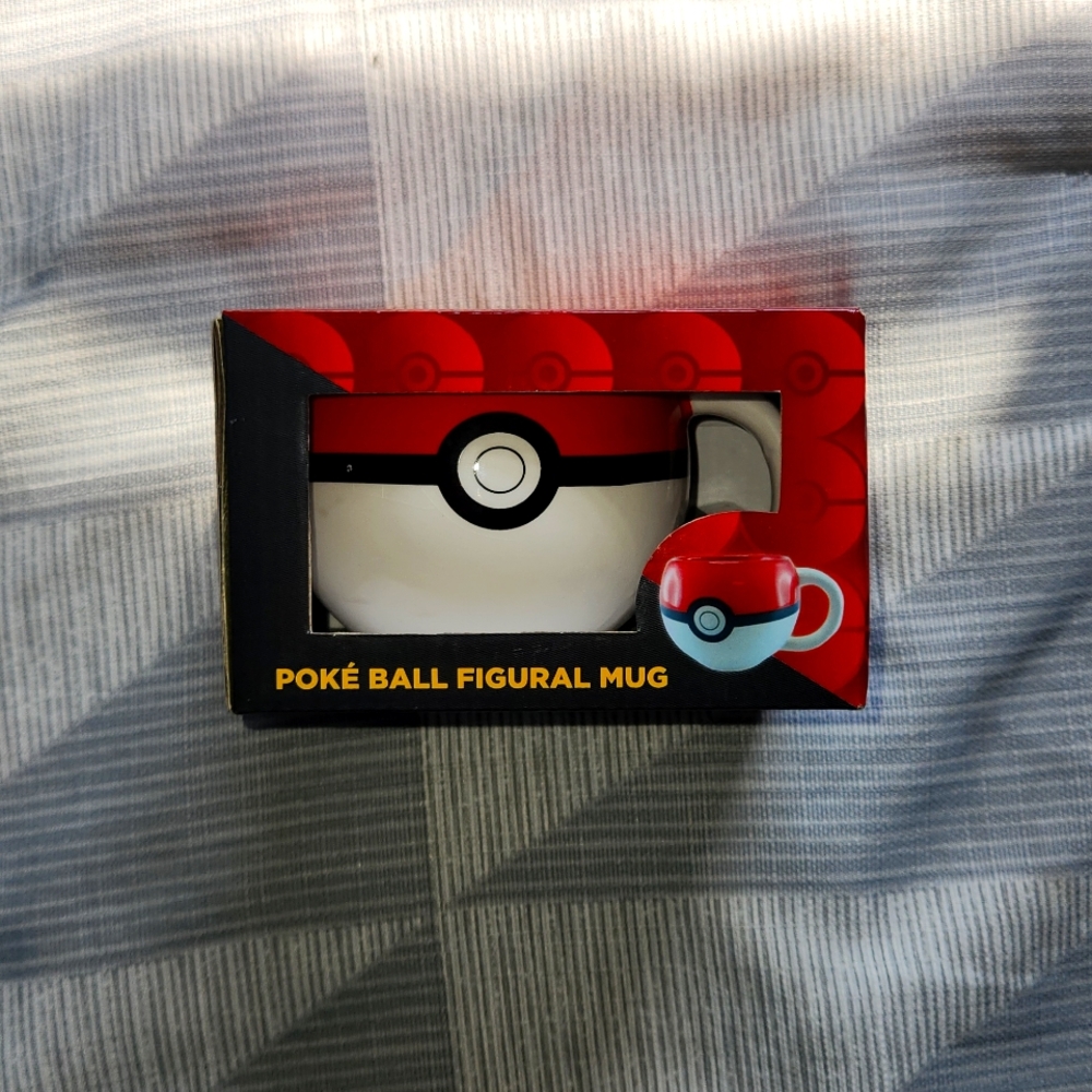 Poké Ball mug